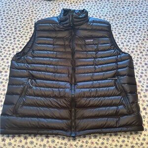 Men’s Patagonia vest